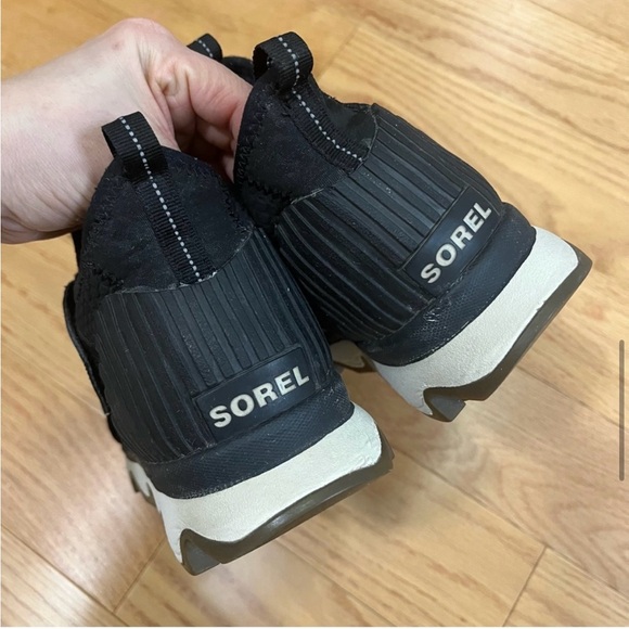 Sorel Kinetic High Top Sneakers - Picture 10 of 13